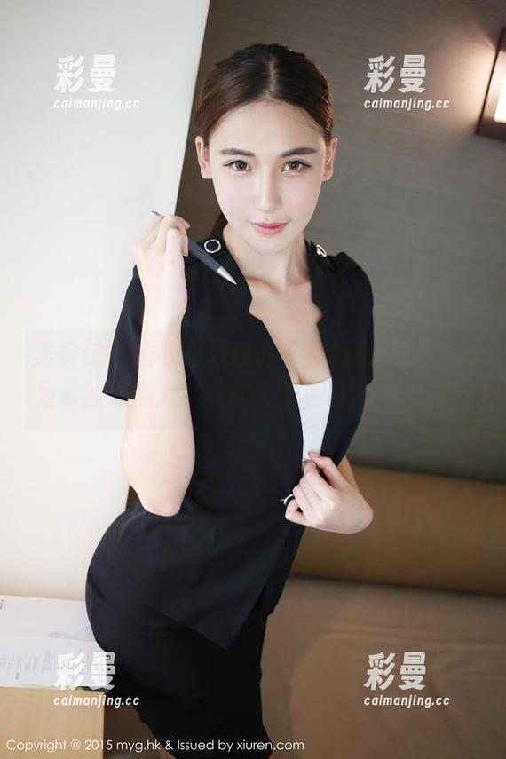 美媛馆 - 睡衣与唐琪儿，福利图集里你以为看的是晨光，其实心里都在暗暗发光！