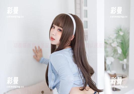 胡桃喵 胡桃喵版魔女圣诞夜,无圣光,却又难以抗拒的美图。