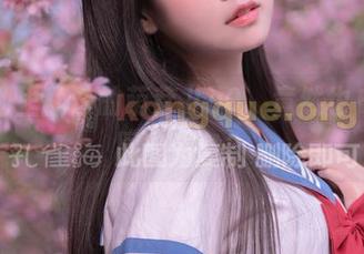 在泳池里翻滚的萌芽儿o0,竟然也成了美图的主角?