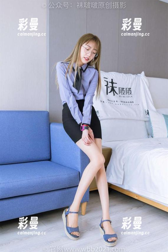 袜啵啵-稚予 袜啵啵 - 是谁把稚予的白衬衫放在了时光机里?图集和下载等你来开箱!