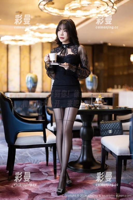 语画界-徐莉芝 语画界 - 终于等到你!徐莉芝的肉丝图册和原图大公开,来吧,流口水!