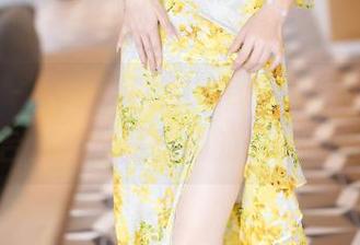 语画界 – 看绯月樱_Cherry的原图，天台上果然藏着她的小心思。