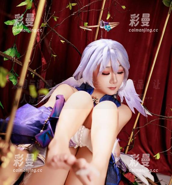 束缚与诱惑：阿雪雪的全套蕾丝作品，让人浮想联翩！小心脑洞大开的节奏…