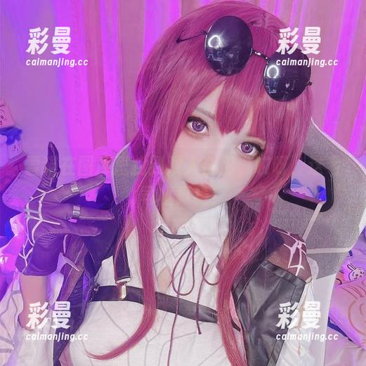 雪猫 雪猫在图库里找到双人合影,哎呀,这老司机真稳!