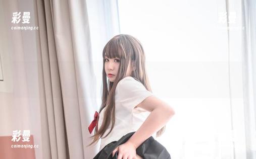 一览无余，高清图片中的青水百合子，歪萌护士，怎么看都想多看几眼！